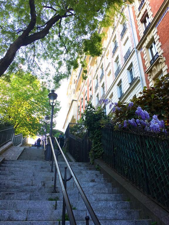 Bed & Breakfast Montmartre Romantic, - Parijs